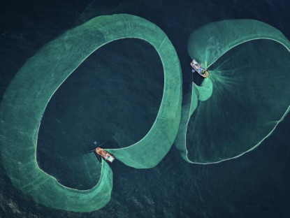 Chuyện hay - Vẻ đẹp mùa đánh bắt cá cơm Phú Yên được vinh danh tại giải thưởng ảnh quốc tế