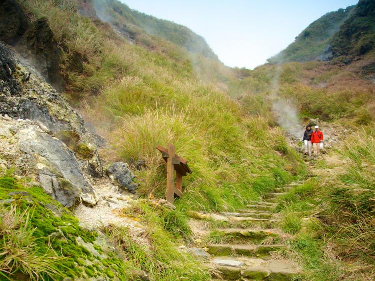 Thưởng ngoạn 'tiên cảnh' nhiều màu sắc rực rỡ của núi rừng Đài Loan