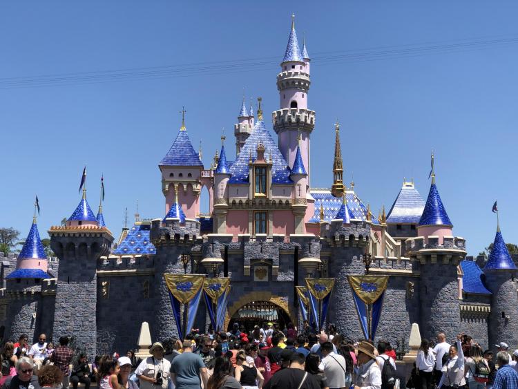 Nếu có khu giải trí Disneyland, TP.HCM có thêm 25 triệu khách du lịch