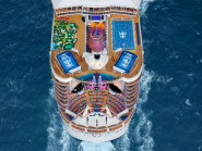 Du thuyền lớn nhất thế giới đã sẵn sàng cho chuyến đi biển đầu tiên