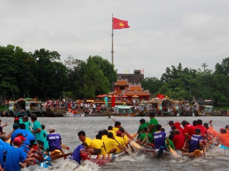 Huế sắp tổ chức giải đua ghe truyền thống trên sông Hương và sông Đông Ba