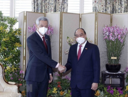 Chuyển động - Chủ tịch nước Nguyễn Xuân Phúc hội đàm với Thủ tướng Singapore