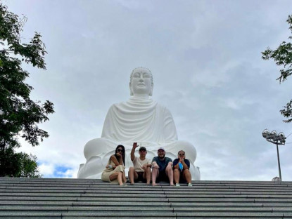 Chuyện hay - Du khách Nga tiết lộ nơi hấp dẫn nhất ở Nha Trang