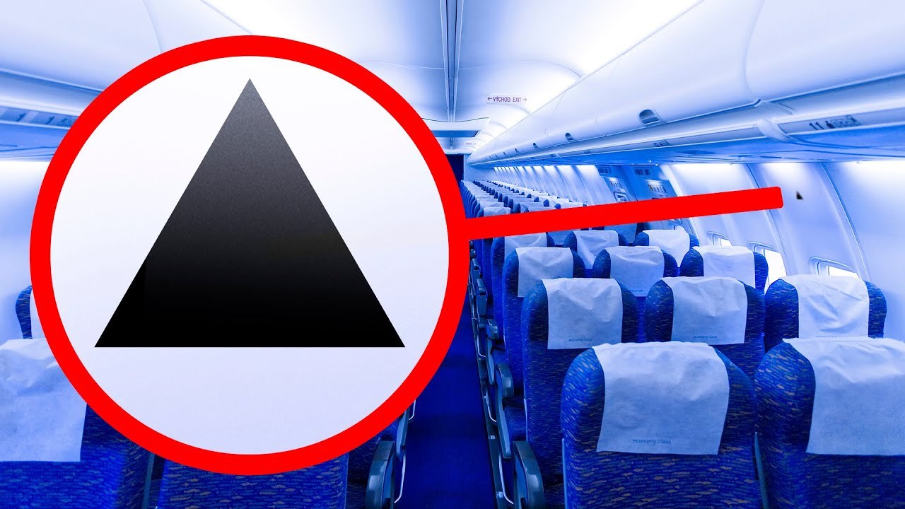 Tam giác đen bé xíu trên cửa sổ giữa máy bay là gì mà có tác dụng "sống còn" với chuyến bay? - 3