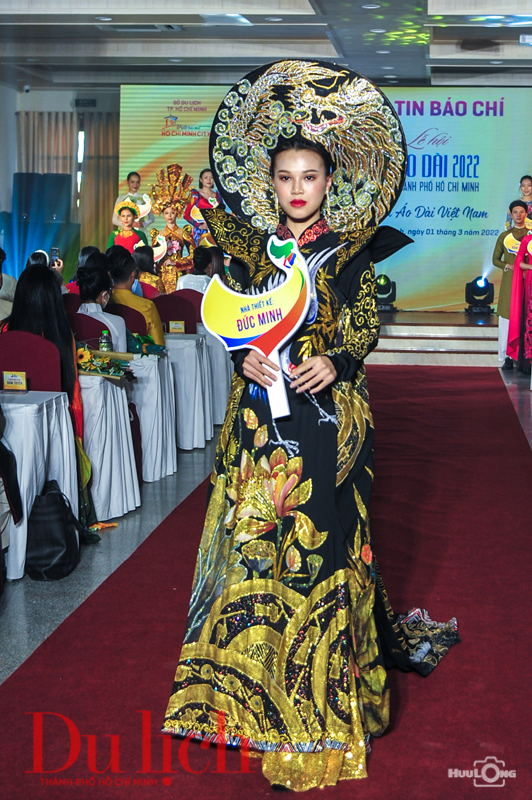 Lễ hội áo dài TP.HCM: 300 mẫu thời trang ấn tượng, 2.000 người diễu hành - 14