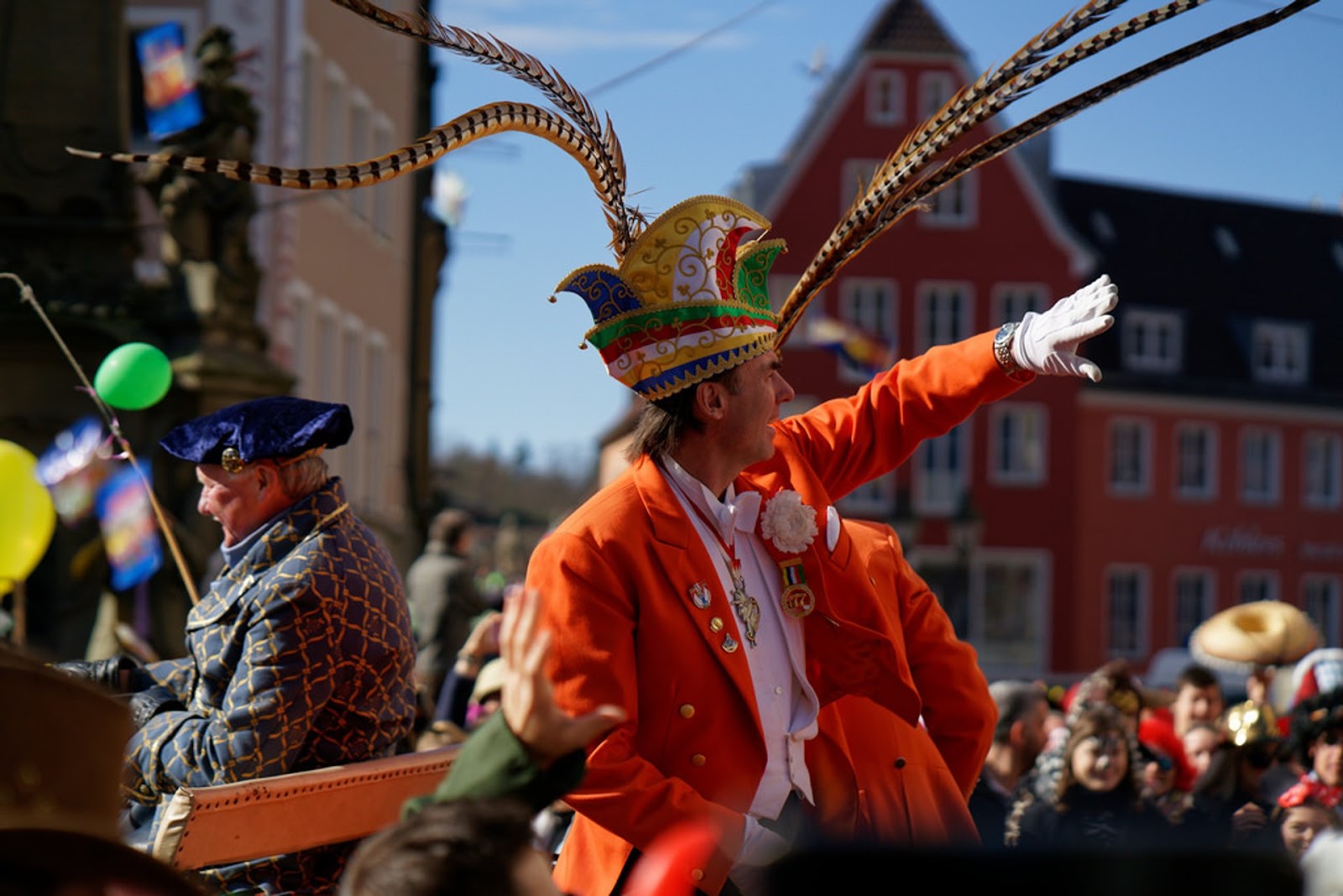 Hoành tráng và rực rỡ với loạt lễ hội đường phố mùa xuân khắp thế giới - 7