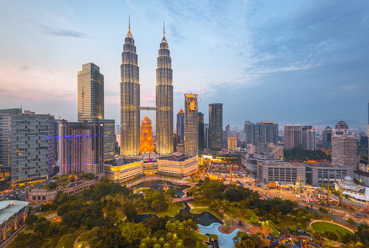 Malaysia mở cửa hoàn toàn, khách đến không cách ly từ 1/4 - 1