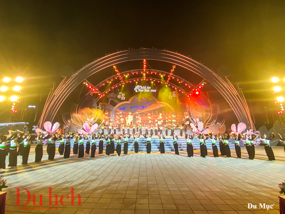 Điện Biên lung linh sắc màu trong Lễ hội hoa Ban 2022 - 4