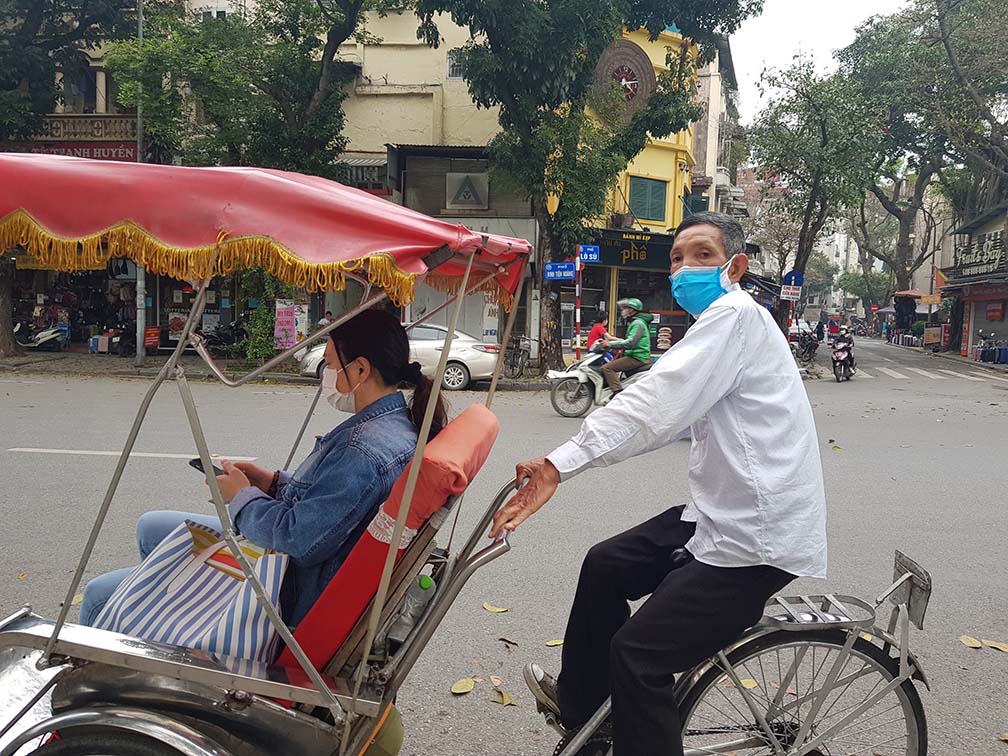 Sau ngày mở cửa du lịch: Phố cổ Hà Nội vắng hoe, nhiều khách sạn đóng cửa im ỉm - 6