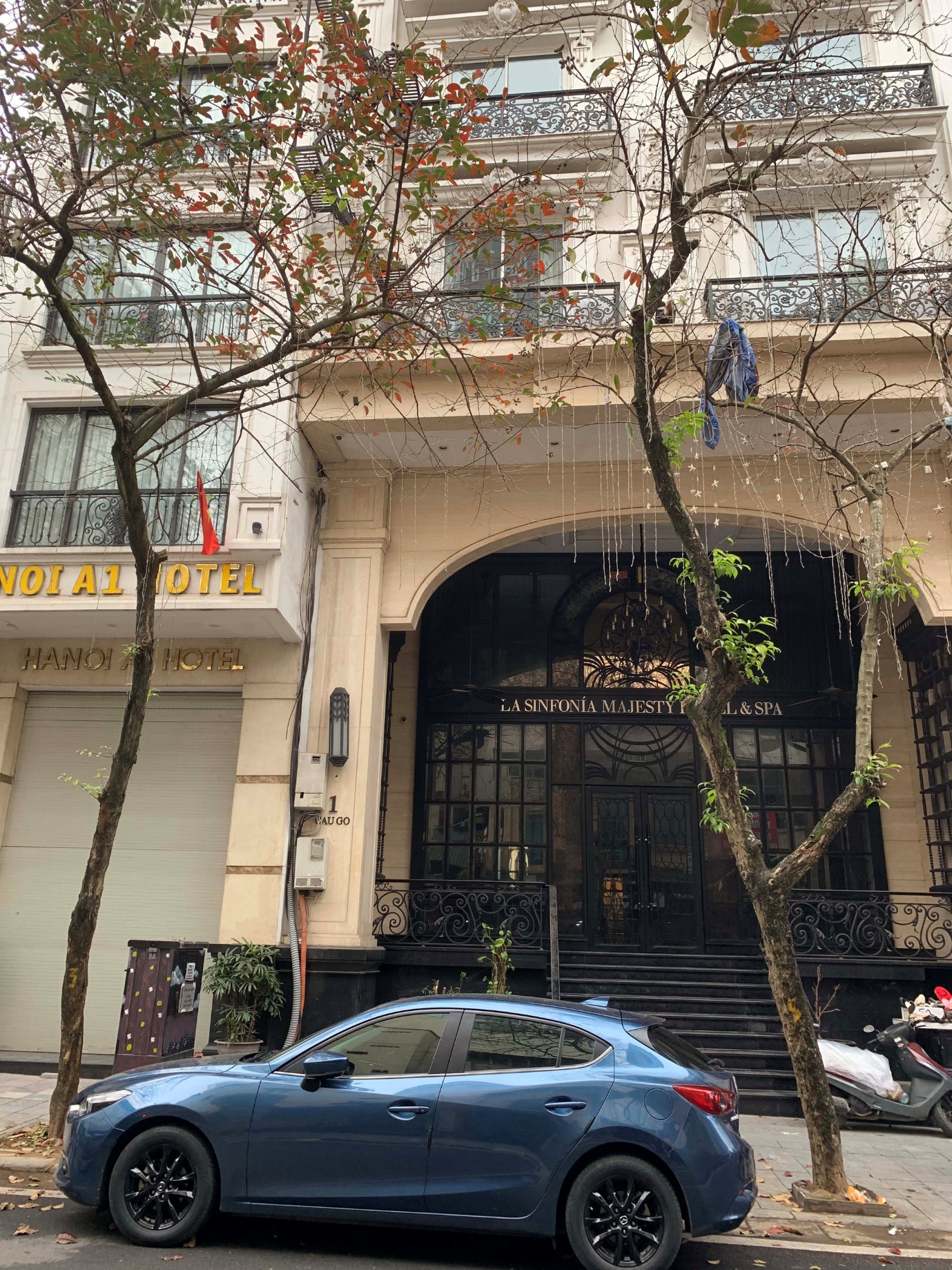 Sau ngày mở cửa du lịch: Phố cổ Hà Nội vắng hoe, nhiều khách sạn đóng cửa im ỉm - 9