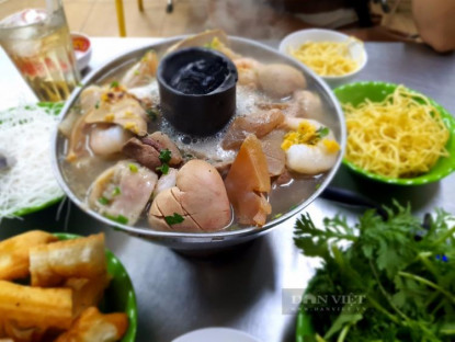 Ăn gì ở Sài Gòn: Cuối tuần no nê với lẩu cá Dân Ích