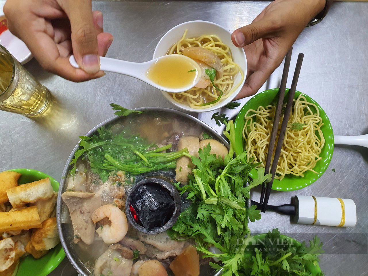 Ăn gì ở Sài Gòn: Cuối tuần no nê với lẩu cá Dân Ích - 3