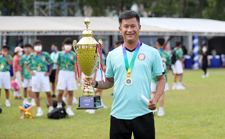Cựu trợ lý thầy Park giúp TP.HCM vô địch giải quốc tế Việt Nam - Nhật Bản - 2