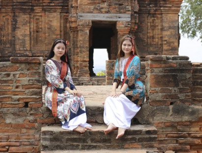 Chuyển động - Ninh Thuận phát triển du lịch gắn với phát huy các giá trị văn hóa
