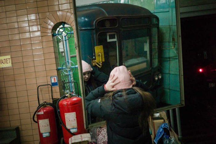 Cuộc sống của người dân Ukraine trong ga tàu điện ngầm - 5
