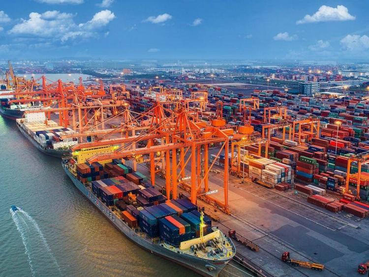 TP.HCM chính thức triển khai thu phí sử dụng hạ tầng cảng biển
