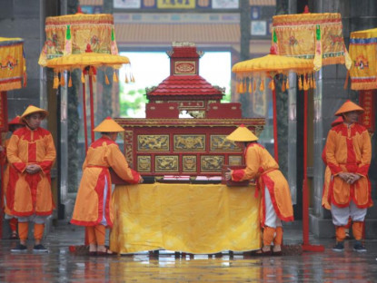 Lễ hội - Năm mới đi xem tái hiện lễ Ban Sóc triều Nguyễn