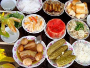 Mâm cơm Tết Nam bộ giữa Hà Nội