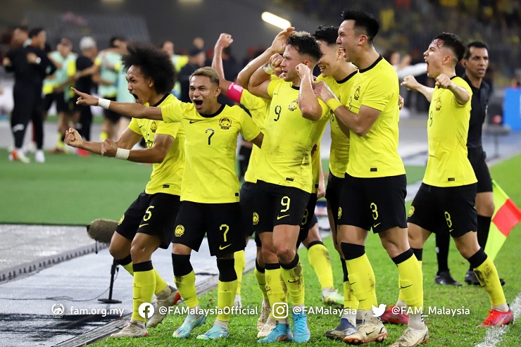 Kết quả bóng đá Malaysia - Singapore: Đại tiệc 5 bàn, giật &#34;vé vàng&#34; xứng đáng (AFF Cup) - 1