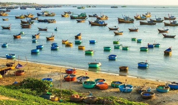 6 địa điểm du lịch hàng đầu ở Bình Thuận hút tín đồ xê dịch - 3