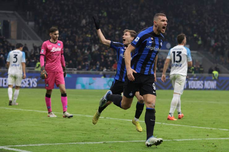 Kết quả bóng đá Inter Milan - Napoli: Cú đánh đầu trời giáng, đội đầu bảng đã biết thua (Serie A) - 1