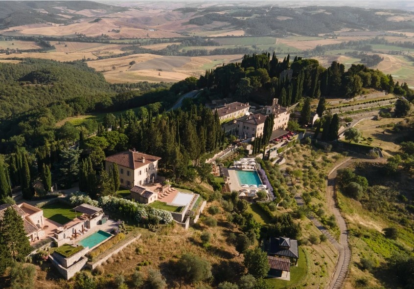 Bên trong khu nghỉ dưỡng đẹp nhất thế giới ở Italy - 3