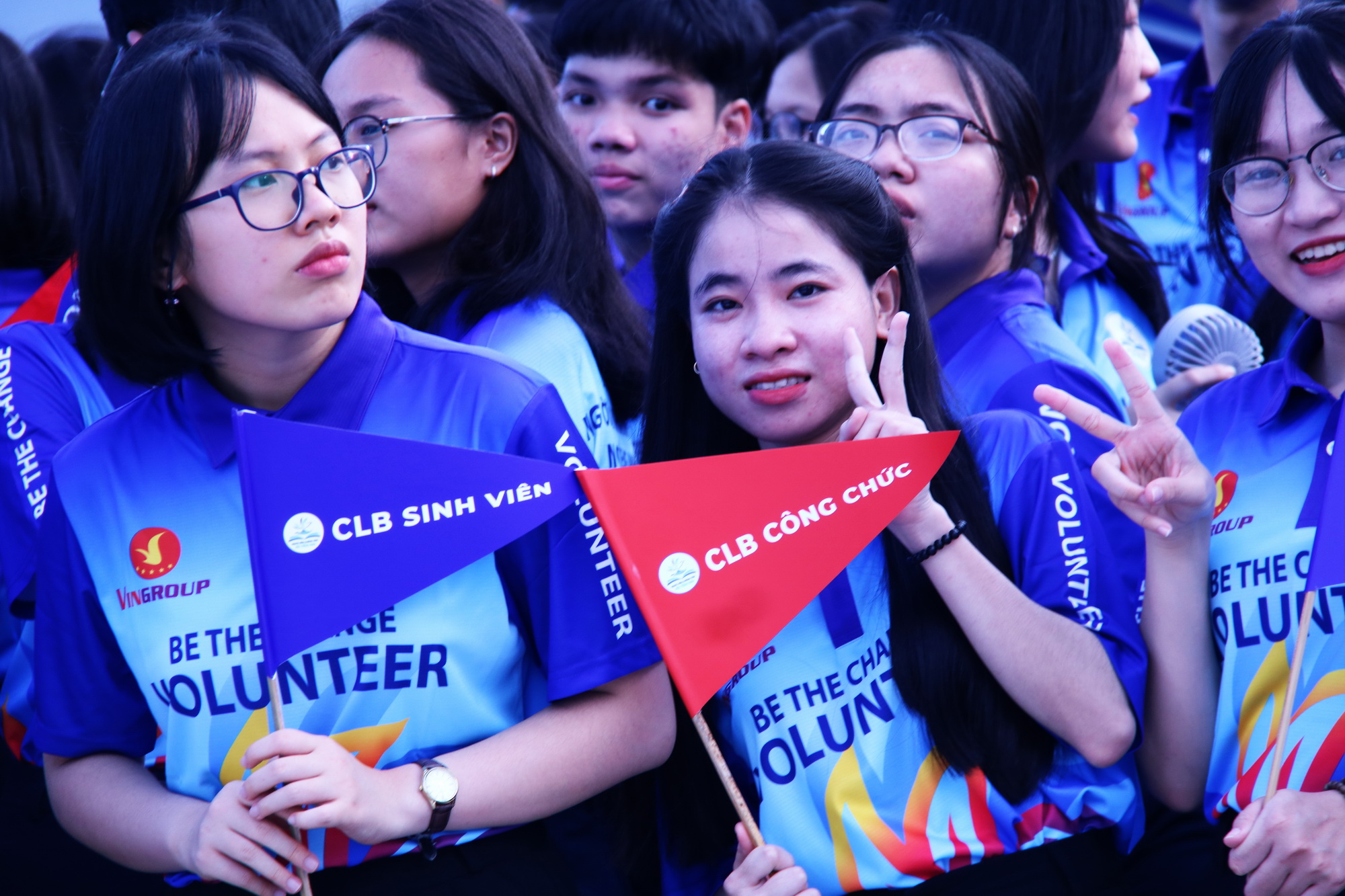 2.000 người tham dự lễ khởi động dự án 'Người dân Khánh Hòa nói tiếng Anh' - 2