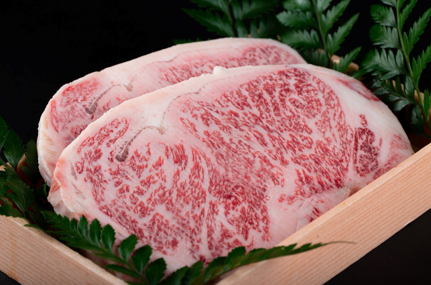 Biếu thịt bò Kobe làm quà Tết  - 1