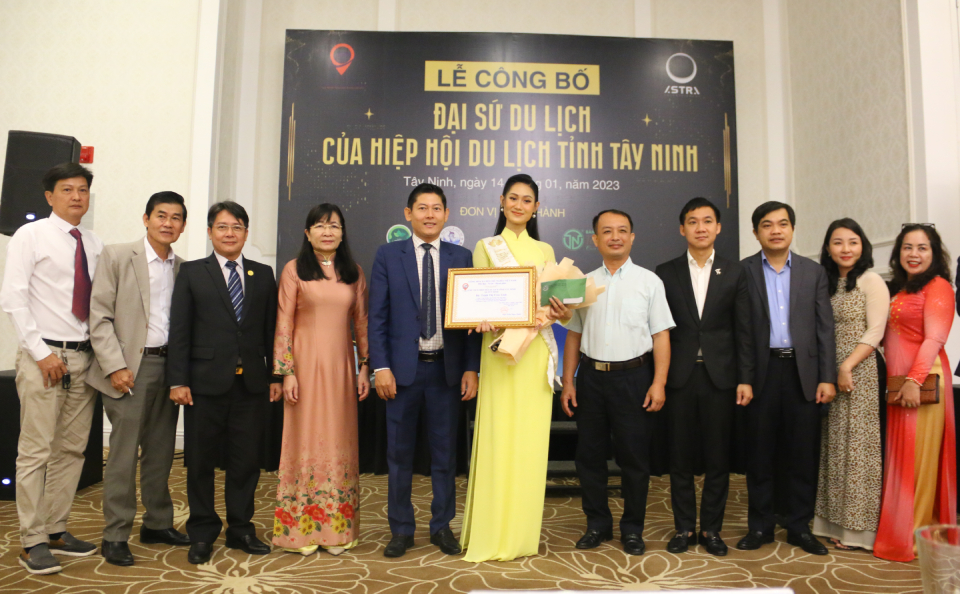 Á hậu Trịnh Thị Trúc Linh trở thành đại sứ du lịch Tây Ninh - 1