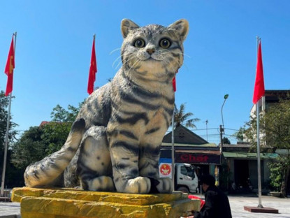 Chuyển động - Quảng Trị 'trình làng' linh vật mèo duyên dáng nhất xuân Quý Mão