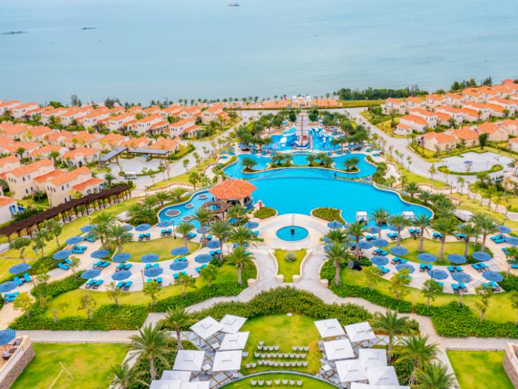 Centara Mirage Resort Mũi Né có Tổng quản lý người Hà Lan