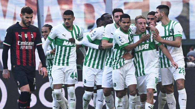 Kết quả bóng đá AC Milan - Sassuolo: Đại tiệc 7 bàn, &#34;Nhà Vua&#34; choáng váng (Serie A) - 1