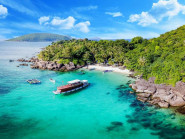 Điểm đến hàng đầu của du lịch biển đảo gọi tên Côn Đảo