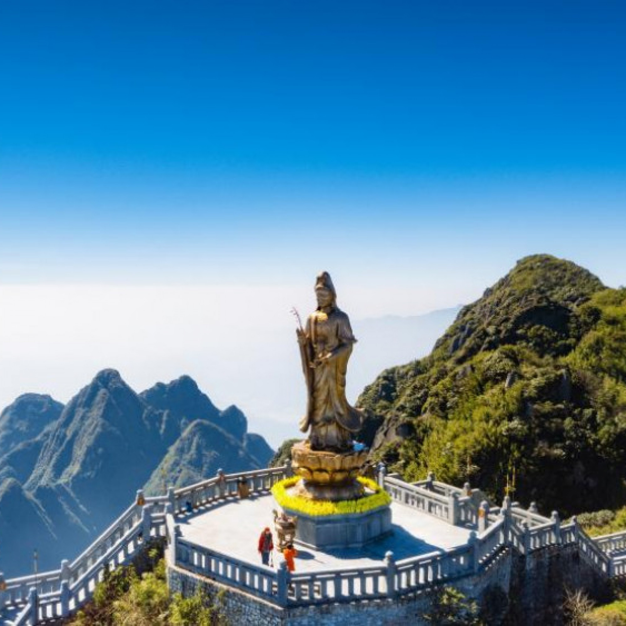Giải trí - 4 điểm du lịch tâm linh hút khách đầu năm ở Lào Cai