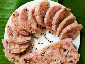 Món chả ướp đá giòn sần sật lạ miệng ở miền Tây