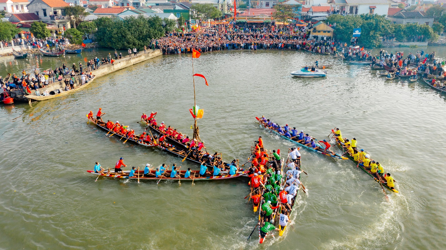 Giải đua ghe truyền thống trên phá Tam Giang - 6