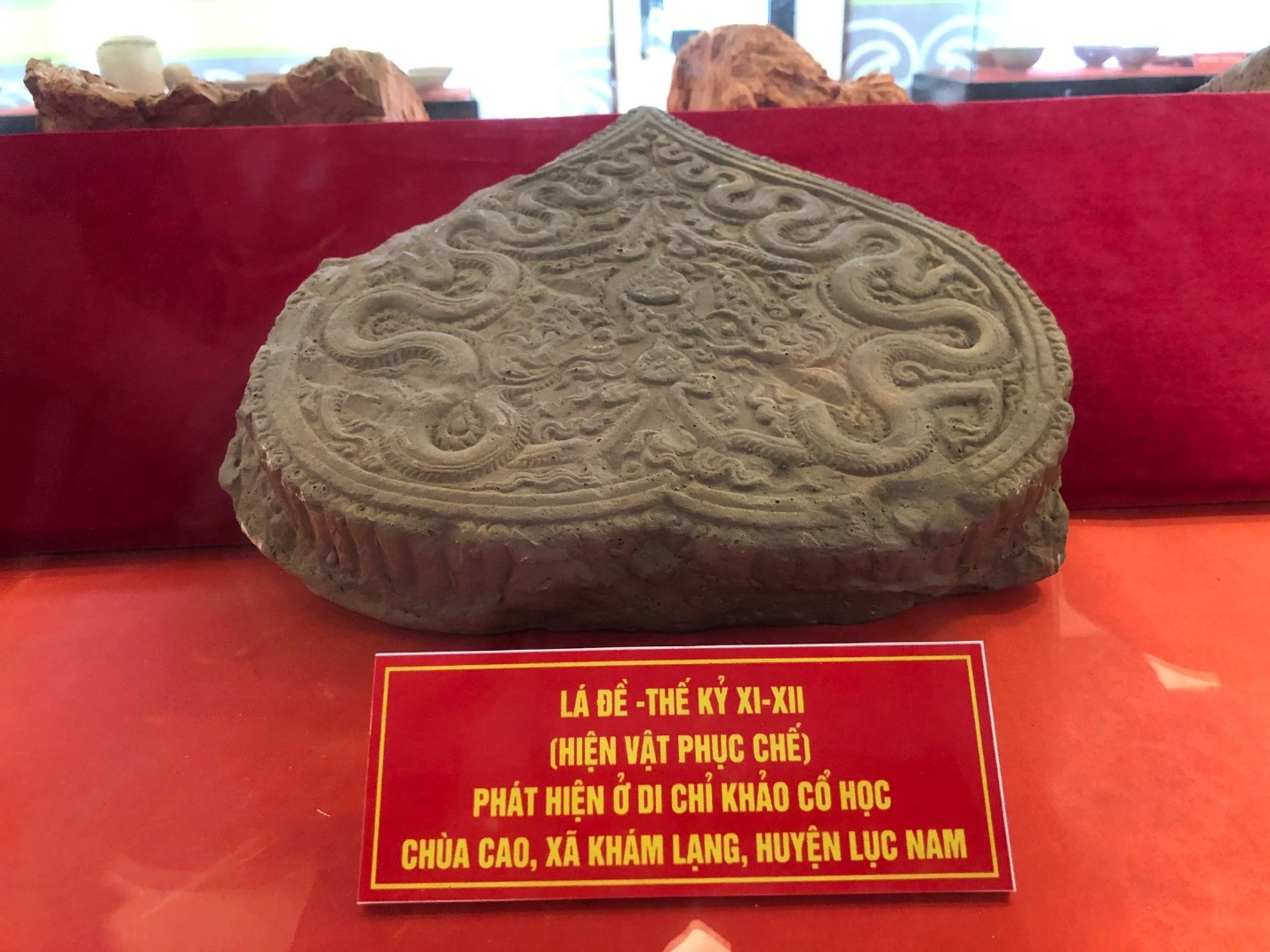 Tận thấy cổ vật nghìn năm ghi dấu Phật giáo vùng Tây Yên Tử ở Bắc Giang - 5