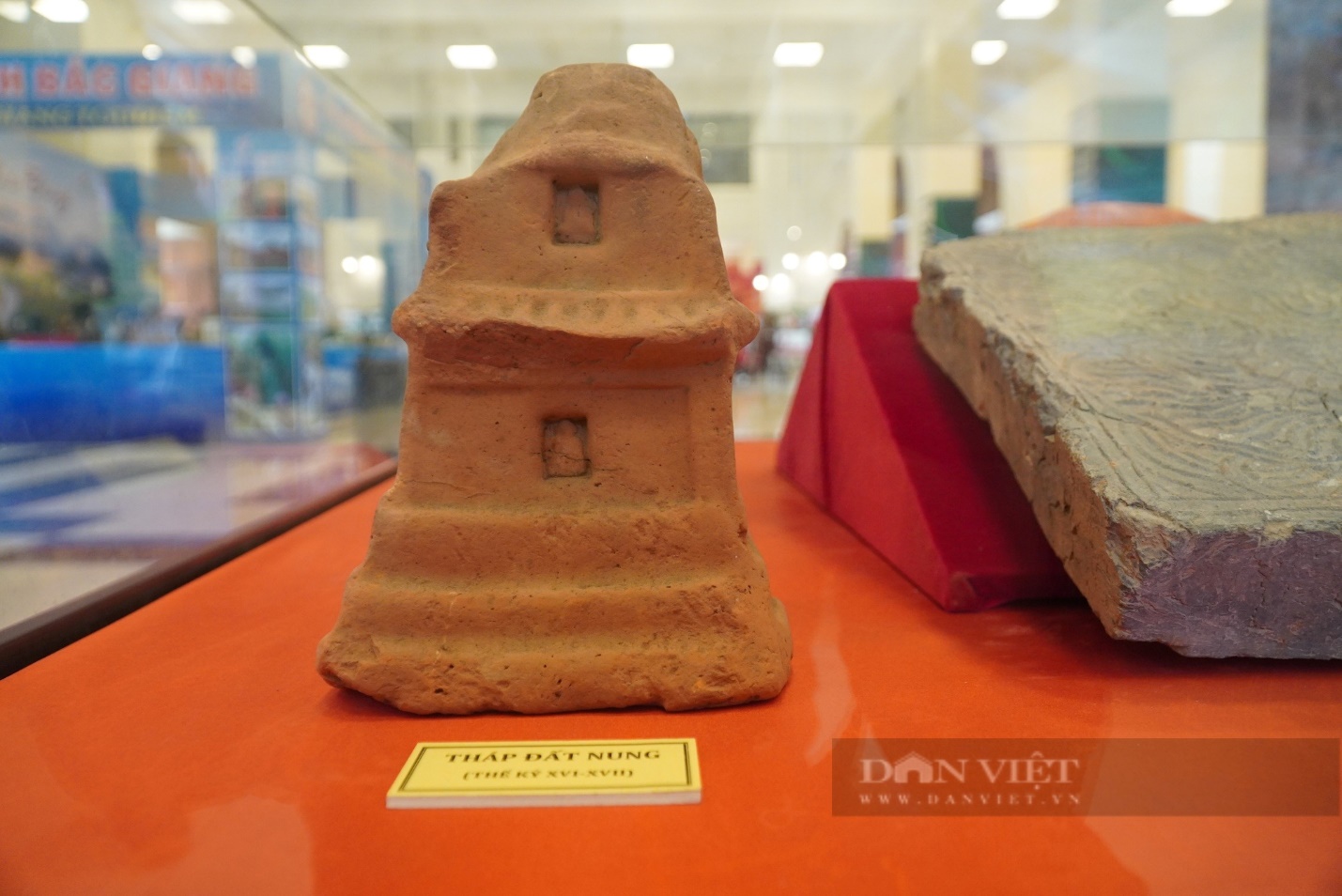 Tận thấy cổ vật nghìn năm ghi dấu Phật giáo vùng Tây Yên Tử ở Bắc Giang - 3