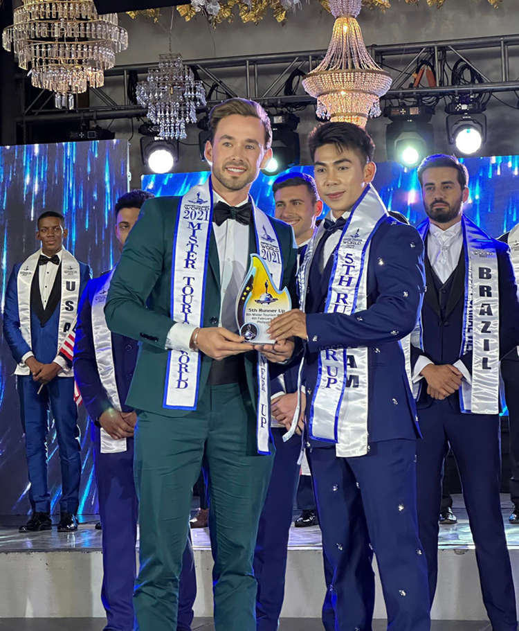 Đại diện Việt Nam đoạt á vương cuộc thi Nam vương Du lịch thế giới - 1