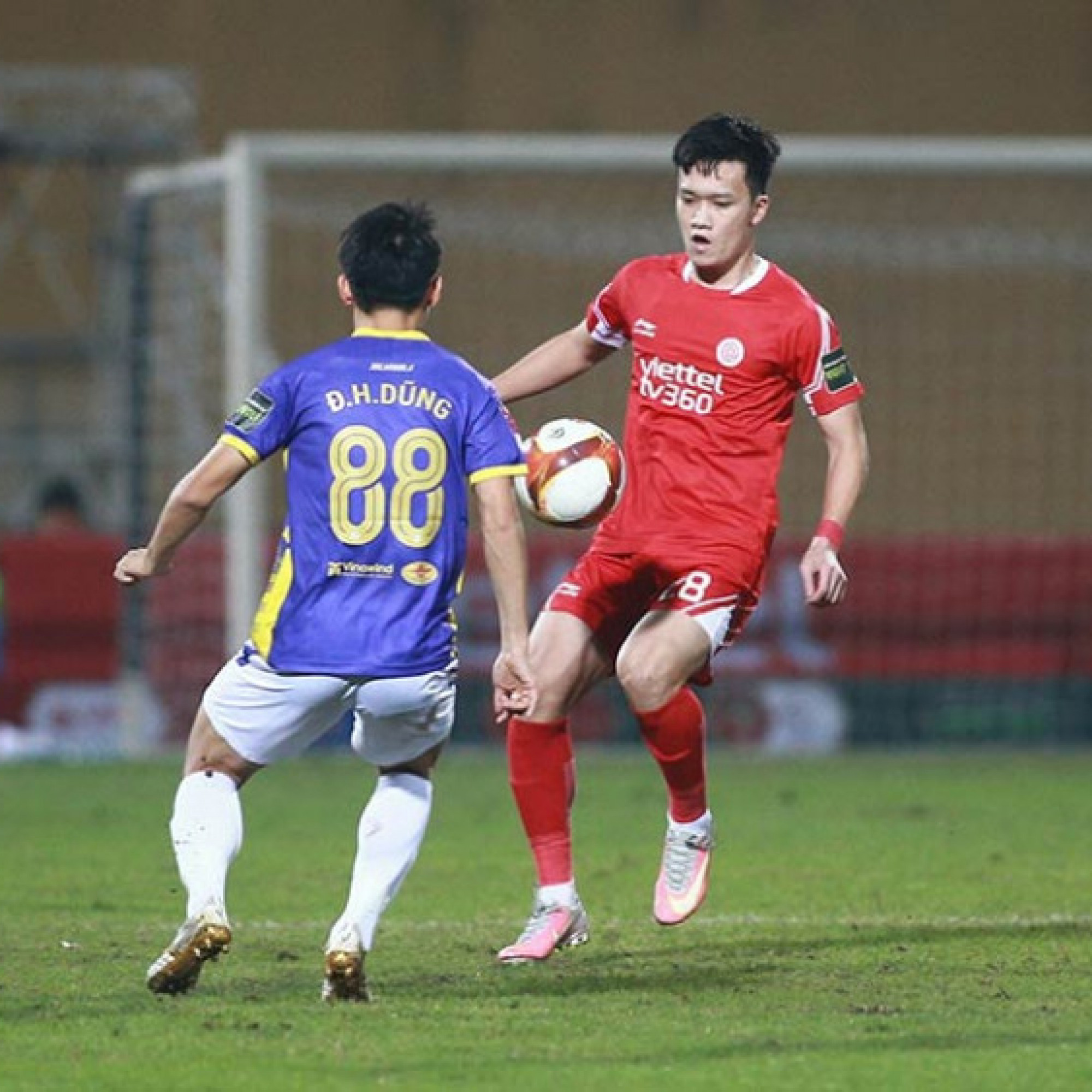  - Kết quả bóng đá Viettel - Hà Nội FC: Penalty mở điểm, SAO trẻ giải cứu cuối trận (V-League)