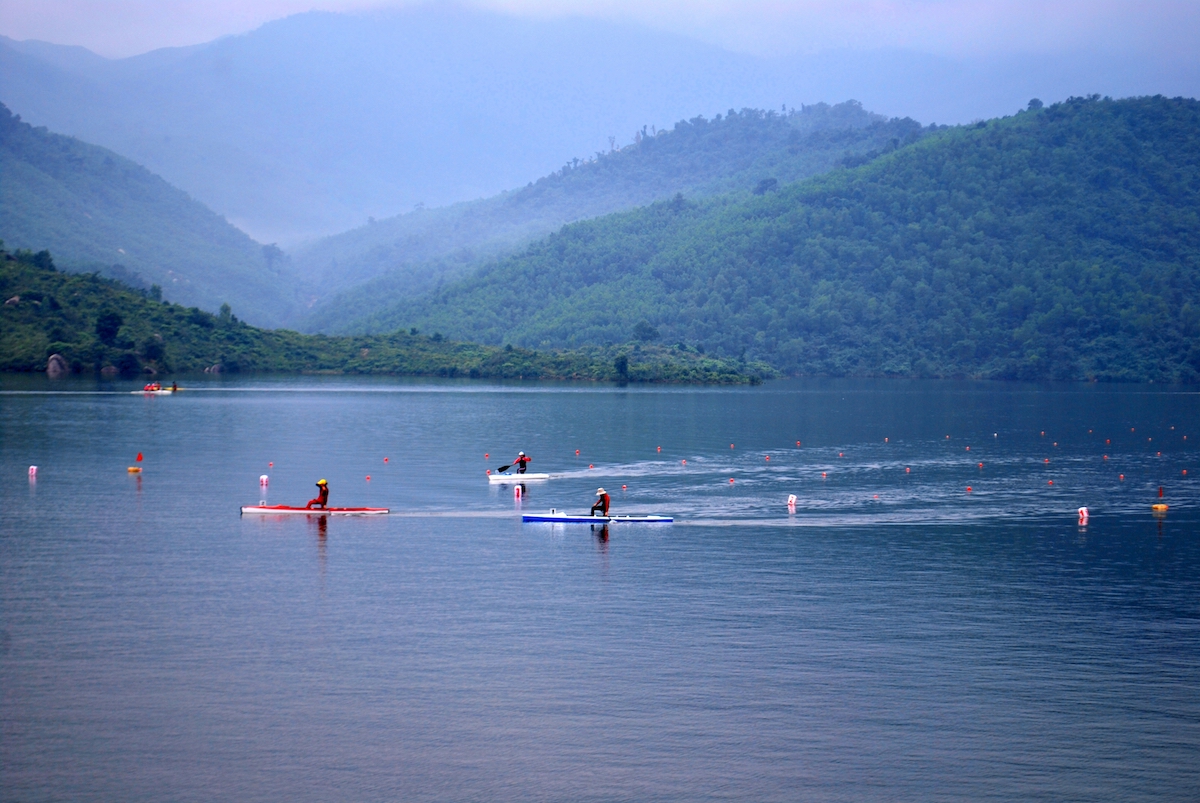 Hồ Đồng Xanh cảnh đẹp như tranh - 5
