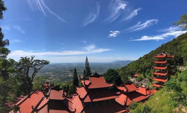 Lên núi Tà Cú chiêm ngưỡng tượng Phật lớn nhất châu Á - 3