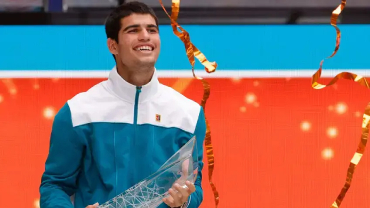 Alcaraz học cách này để từng bước lấy ngôi số 1 từ Djokovic - 1