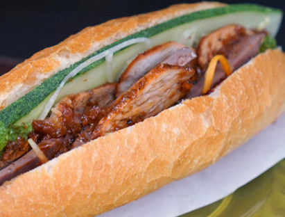 Ăn gì - Bánh mì Việt Nam xếp thứ 6 trong Top 100 món ăn đường phố ngon nhất thế giới