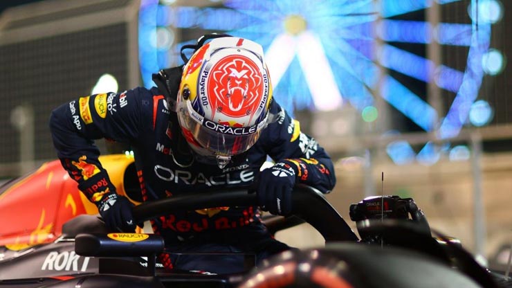 Đua xe F1, Bahrain GP: Khởi đầu thuận lợi cho Red Bull - 1