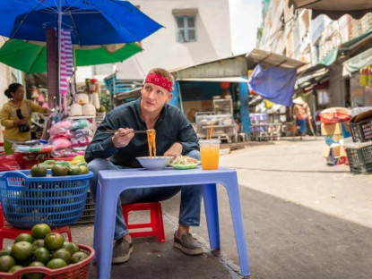 Ăn gì - Hương vị đặc biệt của nước chấm Việt Nam khiến food blogger Mỹ bất ngờ