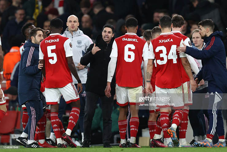 Tin mới nhất bóng đá tối 17/3: Crystal Palace sa thải HLV Vieira - 1