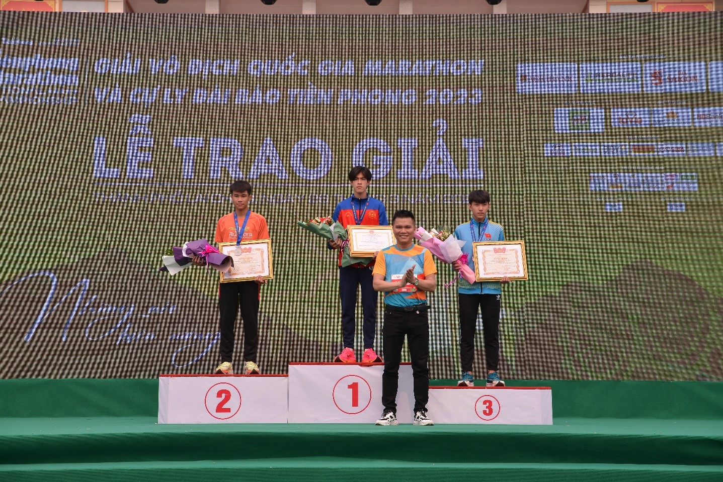 Herbalife Việt Nam đồng hành cùng Tiền Phong Marathon 2023 và lan tỏa lối sống năng động, lành mạnh - 3