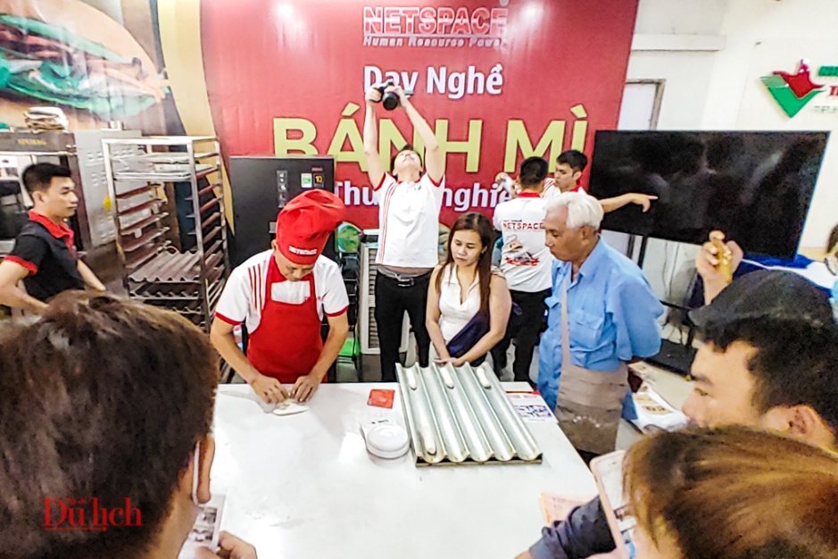Khó cưỡng loạt siêu phẩm giòn thơm tại Lễ hội bánh mì Việt Nam - 13