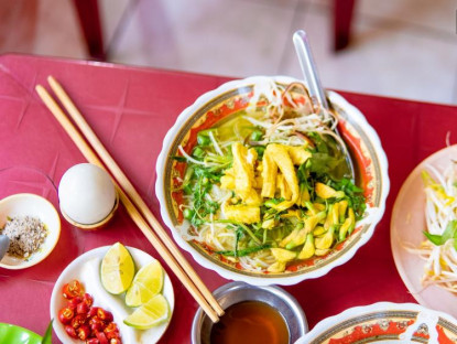  - Top 5 món ăn phải thử khi ghé thăm An Giang